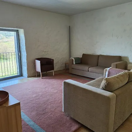 Farm stay Quinta Do Outeiro 1598