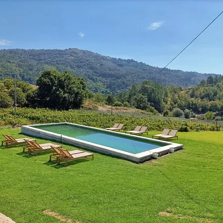 Farm stay Quinta Do Outeiro 1598