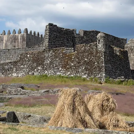 ファームステイ Quinta Do Outeiro 1598