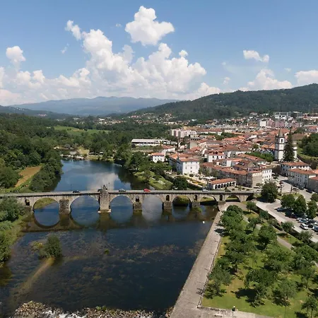 Quinta Do Outeiro 1598 *