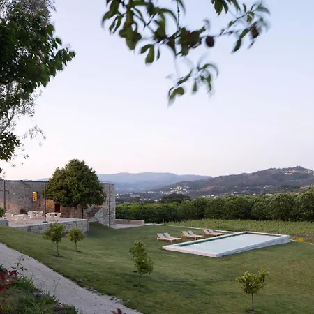 Quinta Do Outeiro 1598 Farm stay *