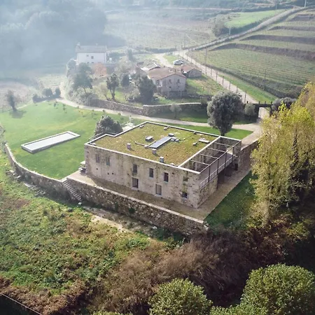 ファームステイ Quinta Do Outeiro 1598 ポンテ・ダ・バルカ