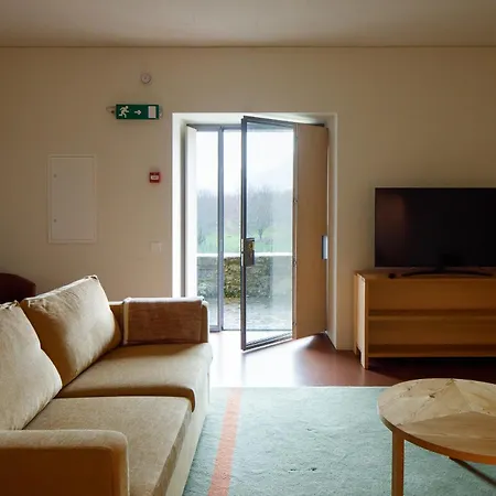 Quinta Do Outeiro 1598 Farm stay