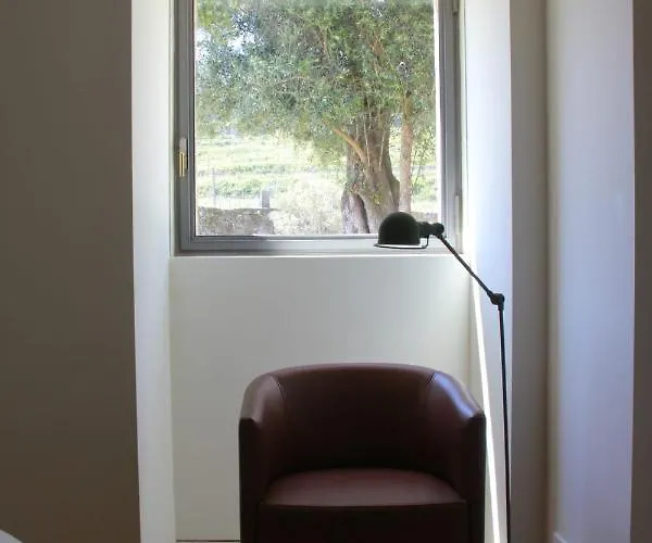 Quinta Do Outeiro 1598 * פונטה דה בארקה