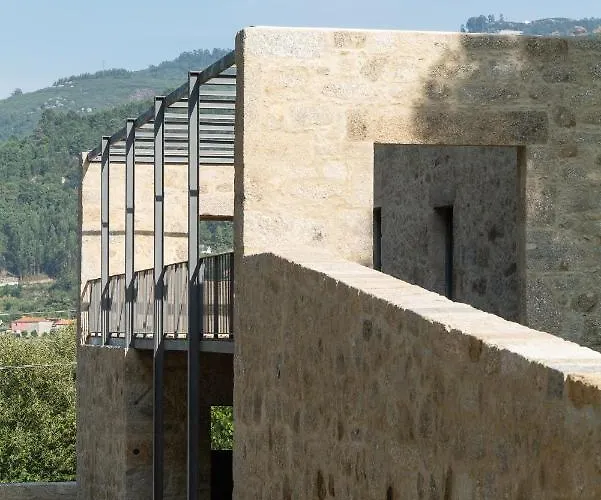 Vakantieboerderij Quinta Do Outeiro 1598 *