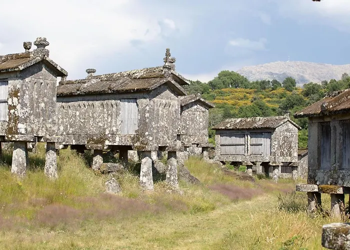 Quinta Do Outeiro 1598 בית חווה