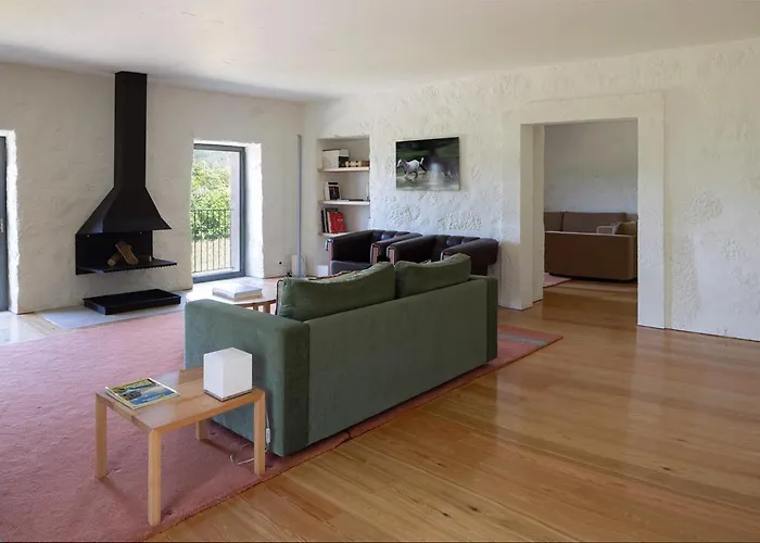 Quinta Do Outeiro 1598 Farm stay