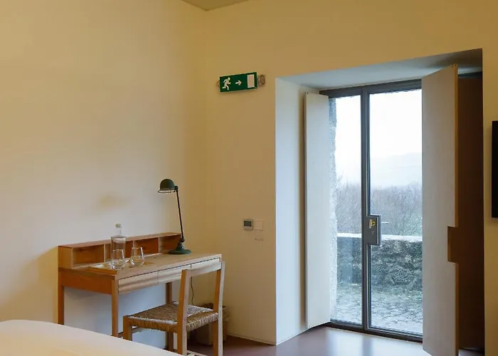 Quinta Do Outeiro 1598 Farm stay