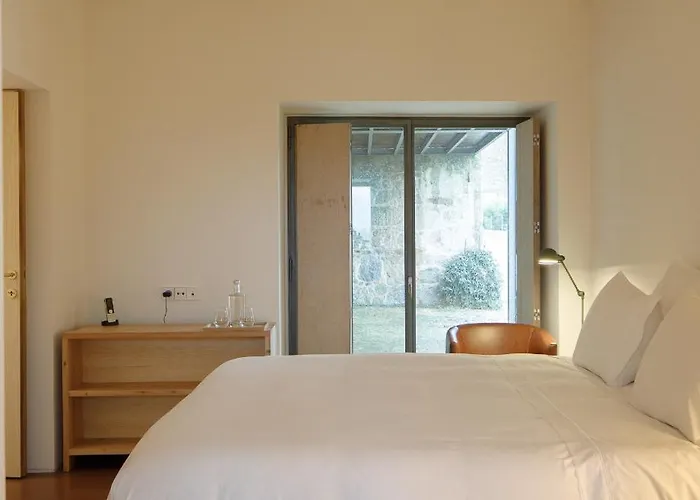 Quinta Do Outeiro 1598 *